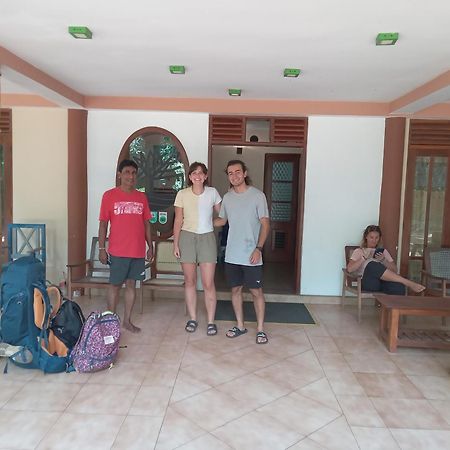 Leopard City Hostel Yala Tissamaharama Esterno foto