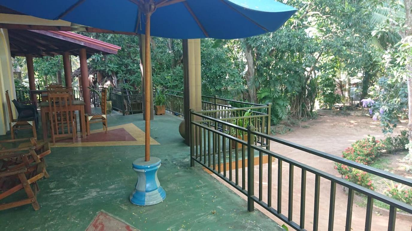 Leopard City Hostel Yala Tissamaharama Esterno foto