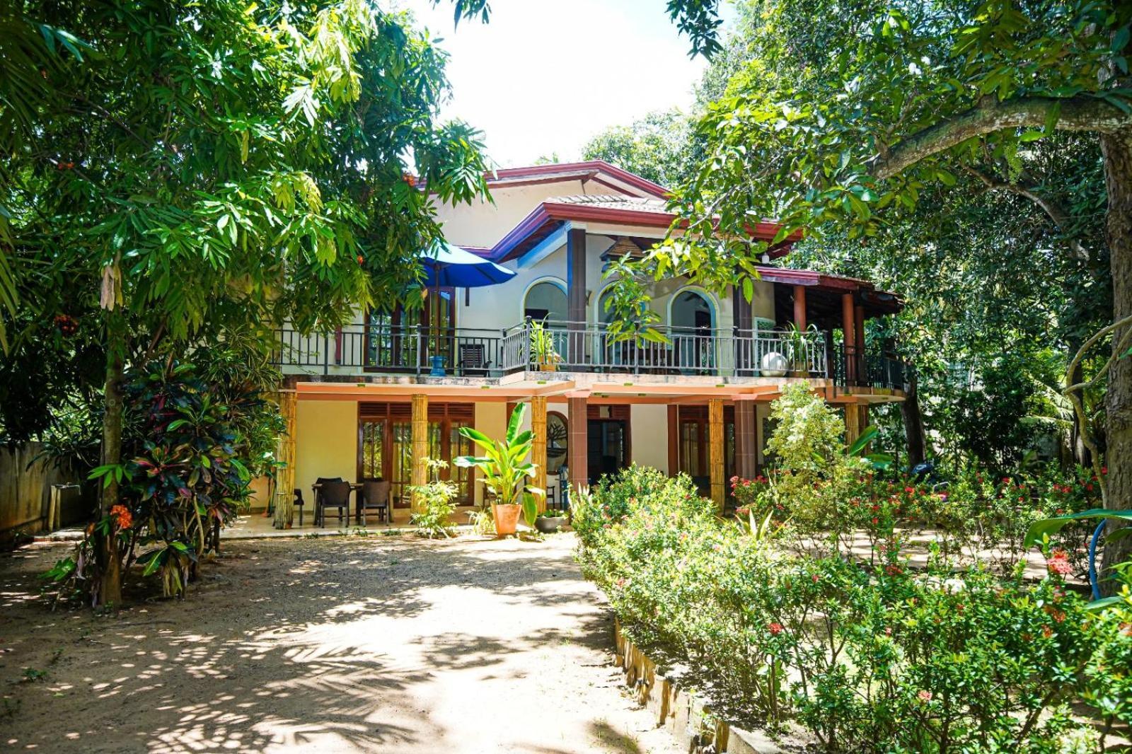 Leopard City Hostel Yala Tissamaharama Esterno foto